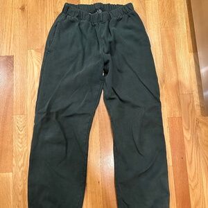 Brandy Melville/ John Galt hunter green sweatpants